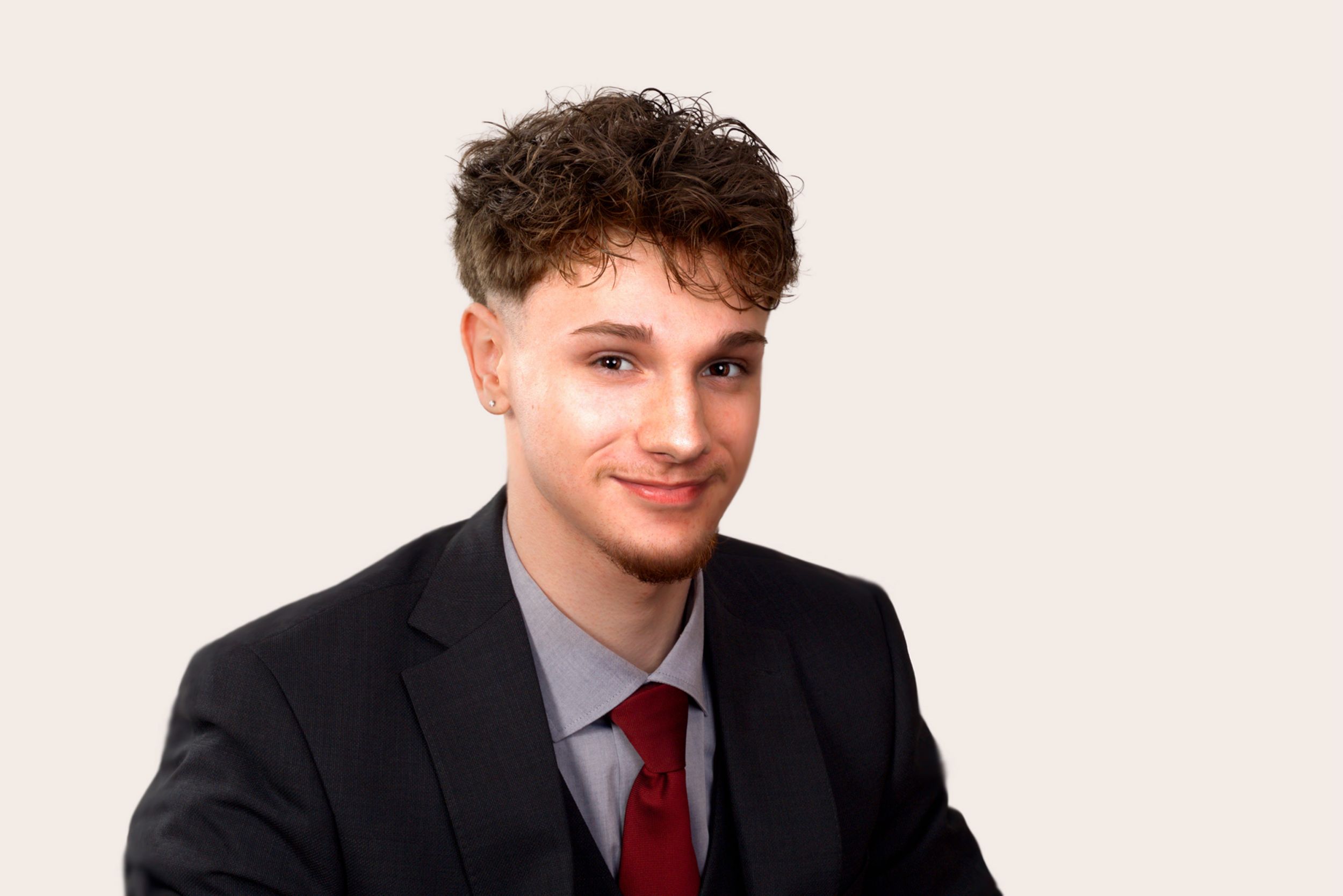 Tim Böhm<br>Bestatter Azubi