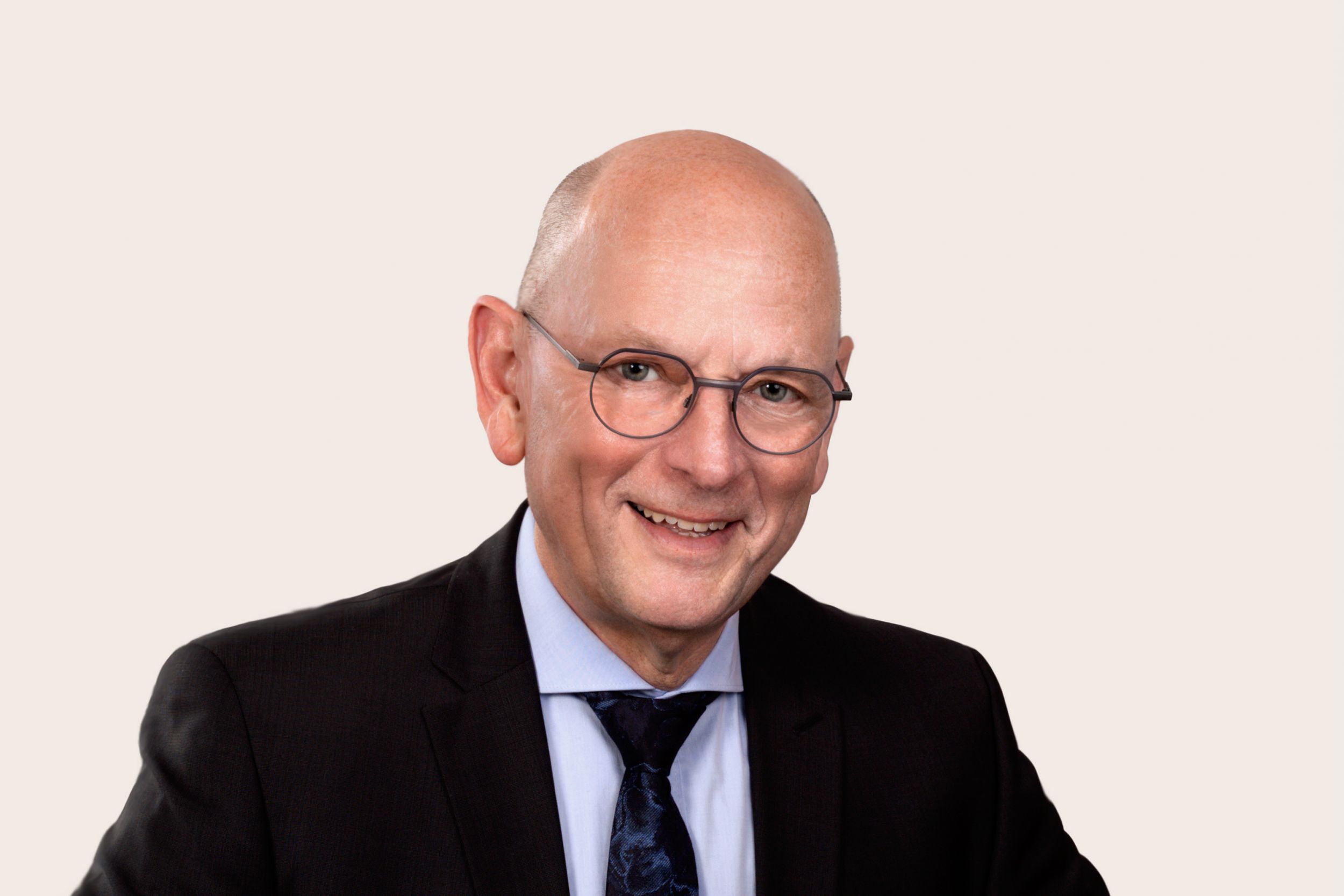 Andreas Morgenstern<br>Geschäftsleitung